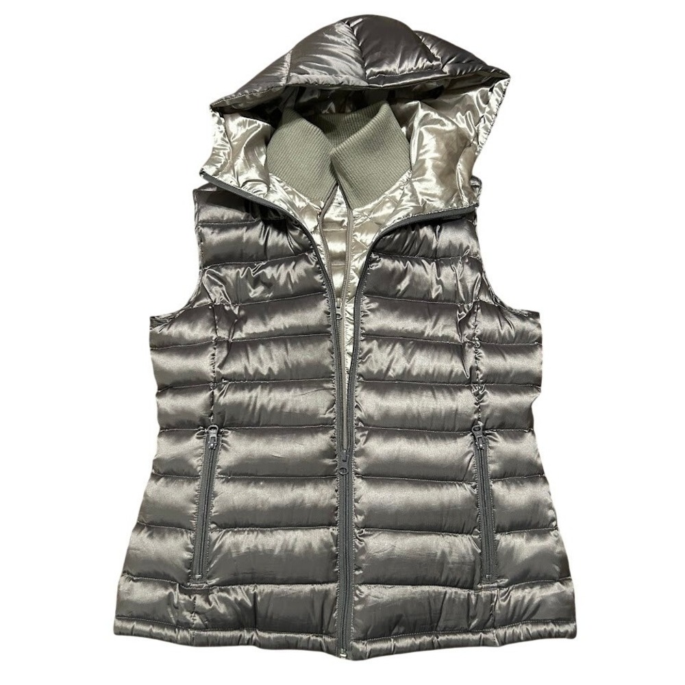 BERNARDO Goose Down Hooded‎ Puffer Vest Women PM Metallic Silver Lightweight